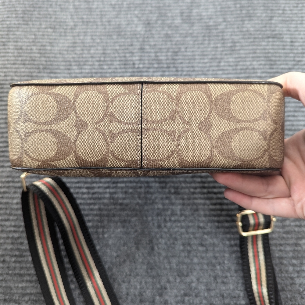 Coach 1591 - Serena Satchel - Lightly Used - Great Condition, Classic, Academia - Picture 13 of 16